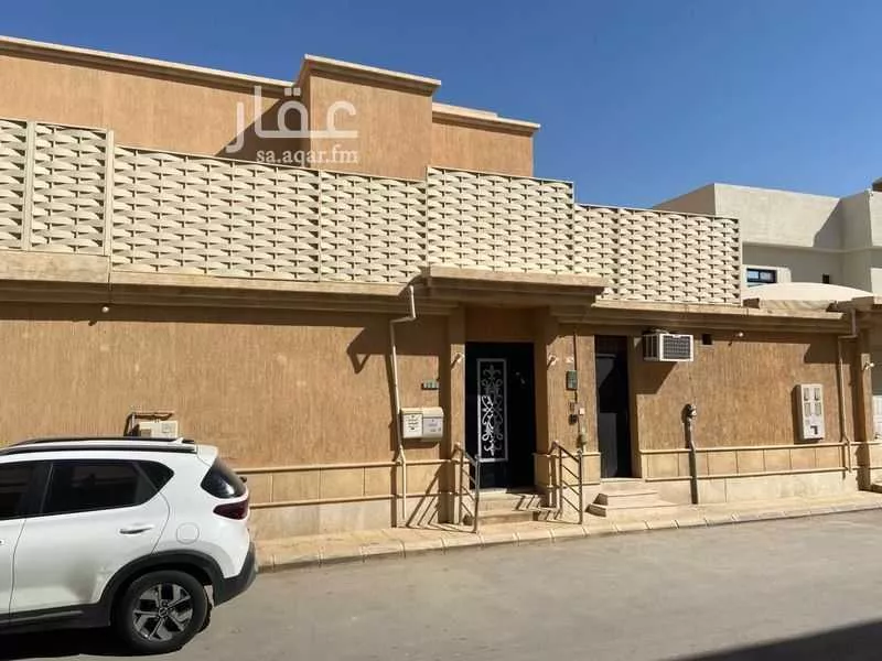 8 bedroom villa in Al Maseef 3