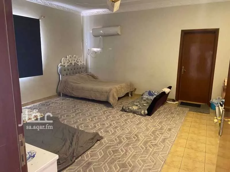 8 bedroom villa in Al Maseef 21