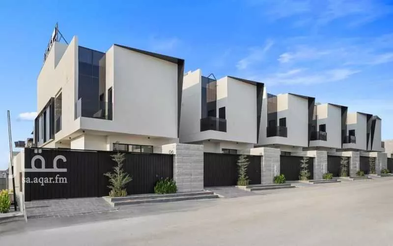 4 bedroom villa in Al Narjis 2