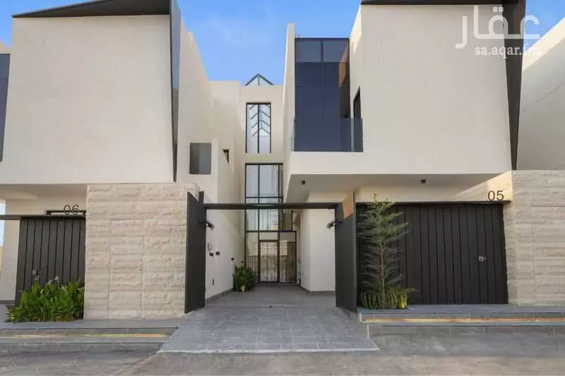 4 bedroom villa in Al Narjis 6