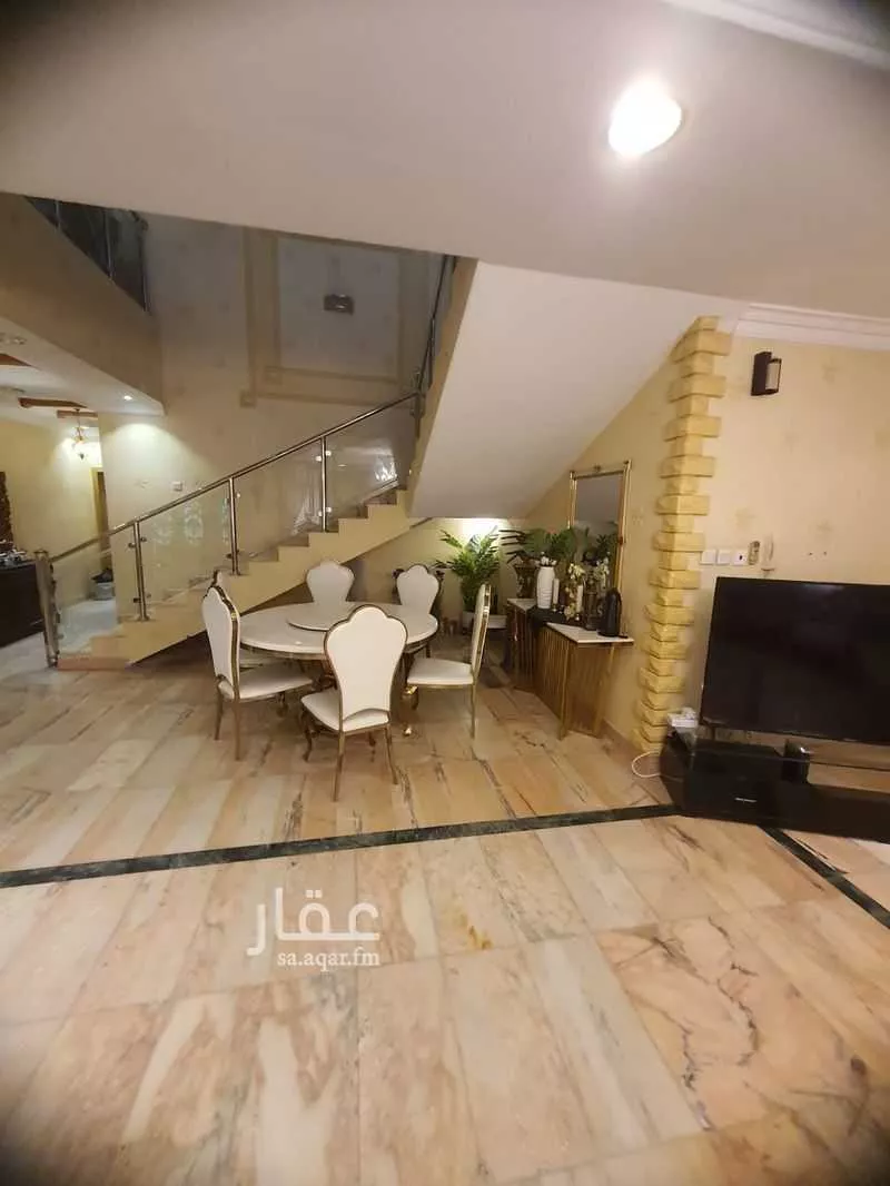 6 bedroom villa in Ishbiliyah 2