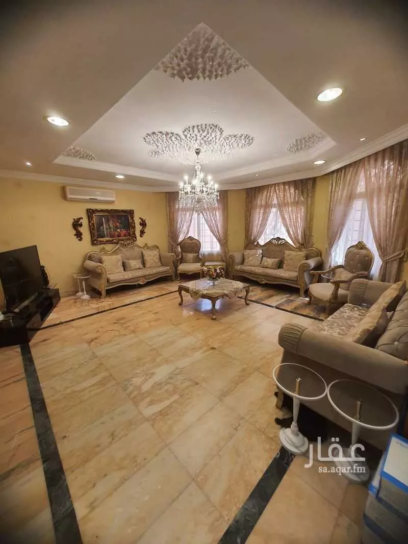 6 bedroom villa in Ishbiliyah 4