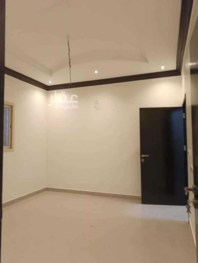 فيلا 10 غرف في ظهرة لبن 9