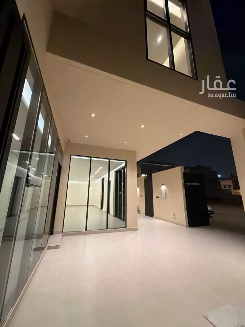 5 bedroom villa in Al Narjis 2