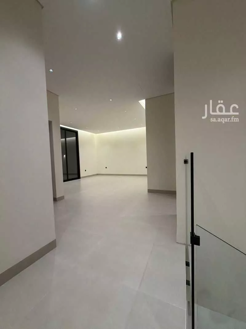 5 bedroom villa in Al Narjis 12