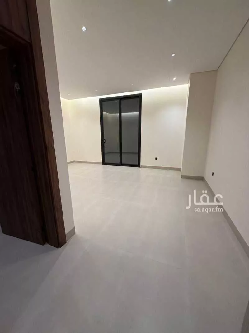 5 bedroom villa in Al Narjis 13