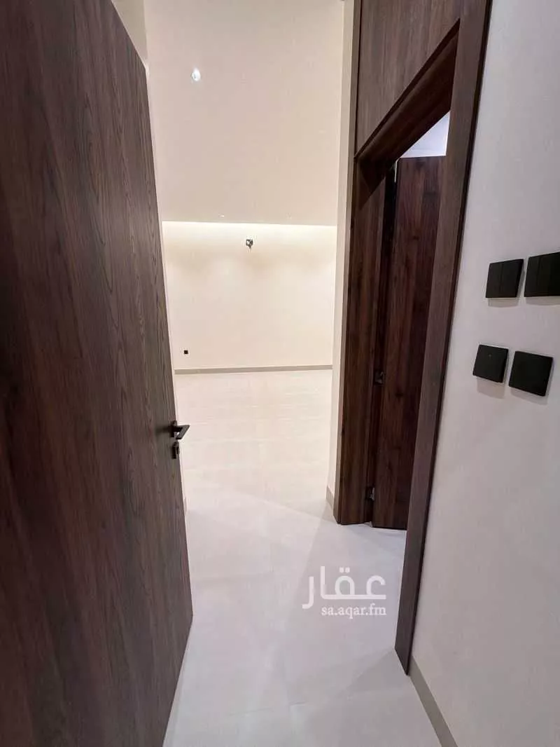 5 bedroom villa in Al Narjis 10