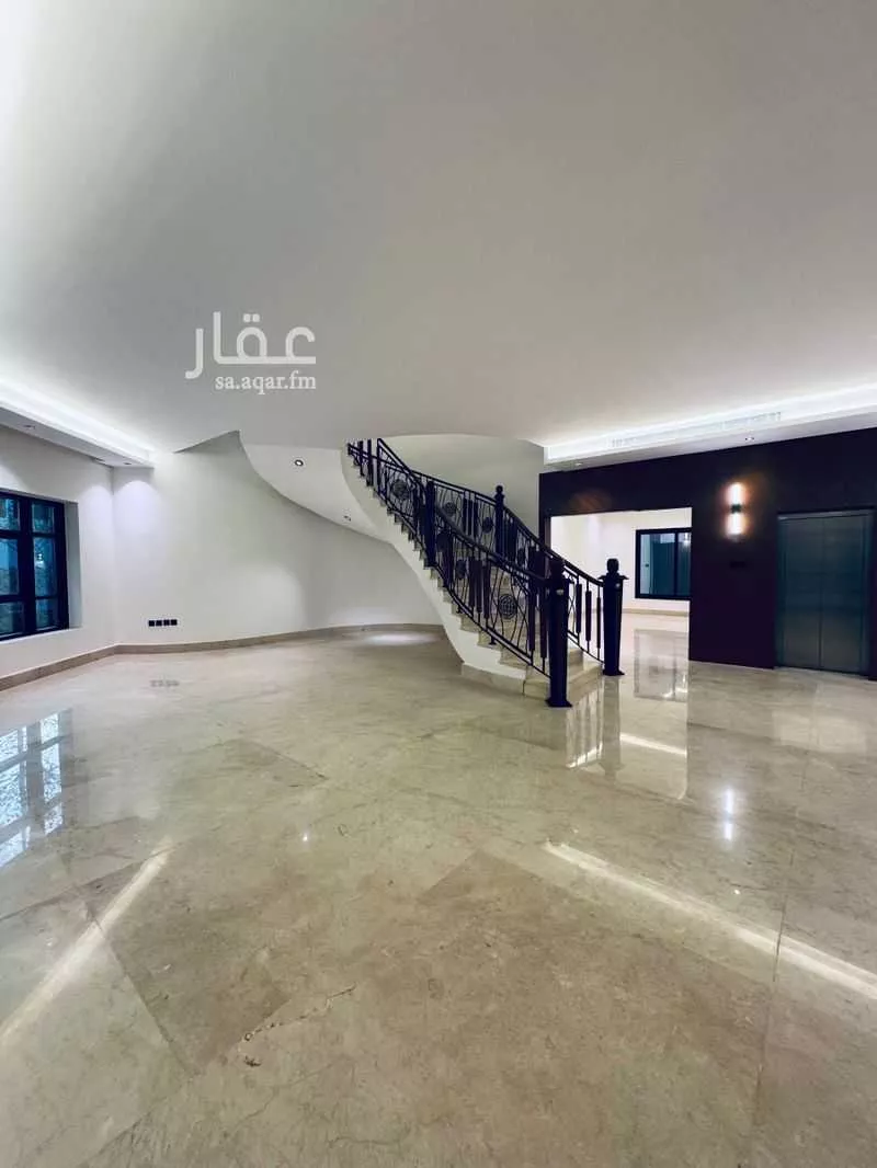 فيلا 5 غرف في الملقا 8