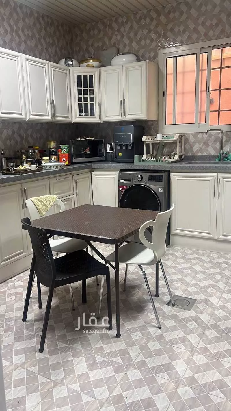 4 bedroom villa in Tuwaiq 10