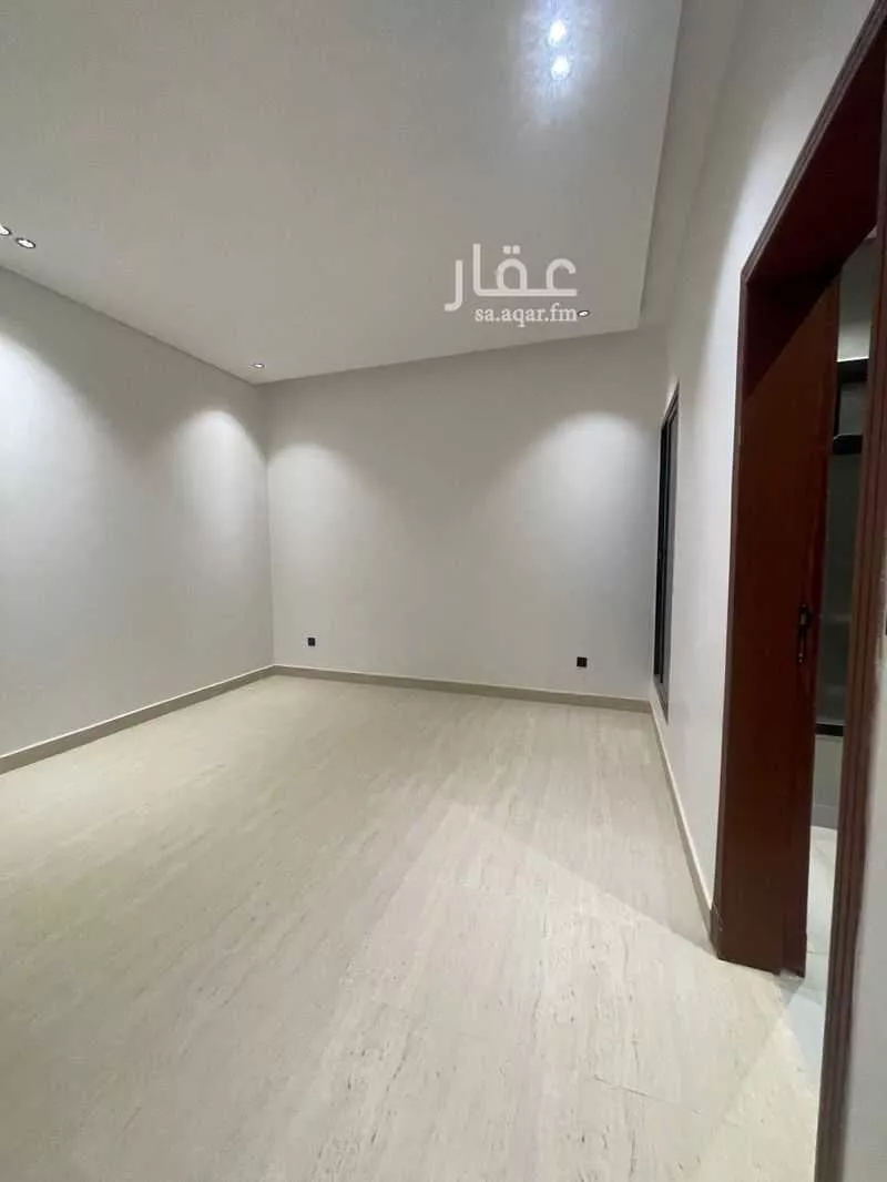 6 bedroom villa in Ash Sharq 4