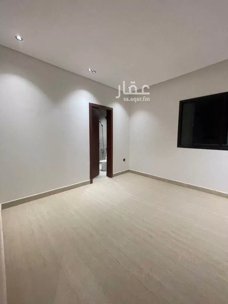 6 bedroom villa in Ash Sharq 7