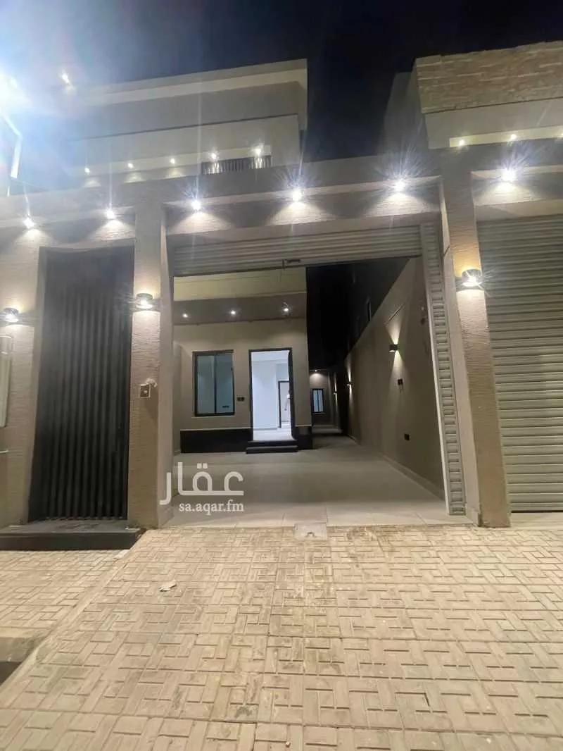 6 bedroom villa in Ash Sharq 8