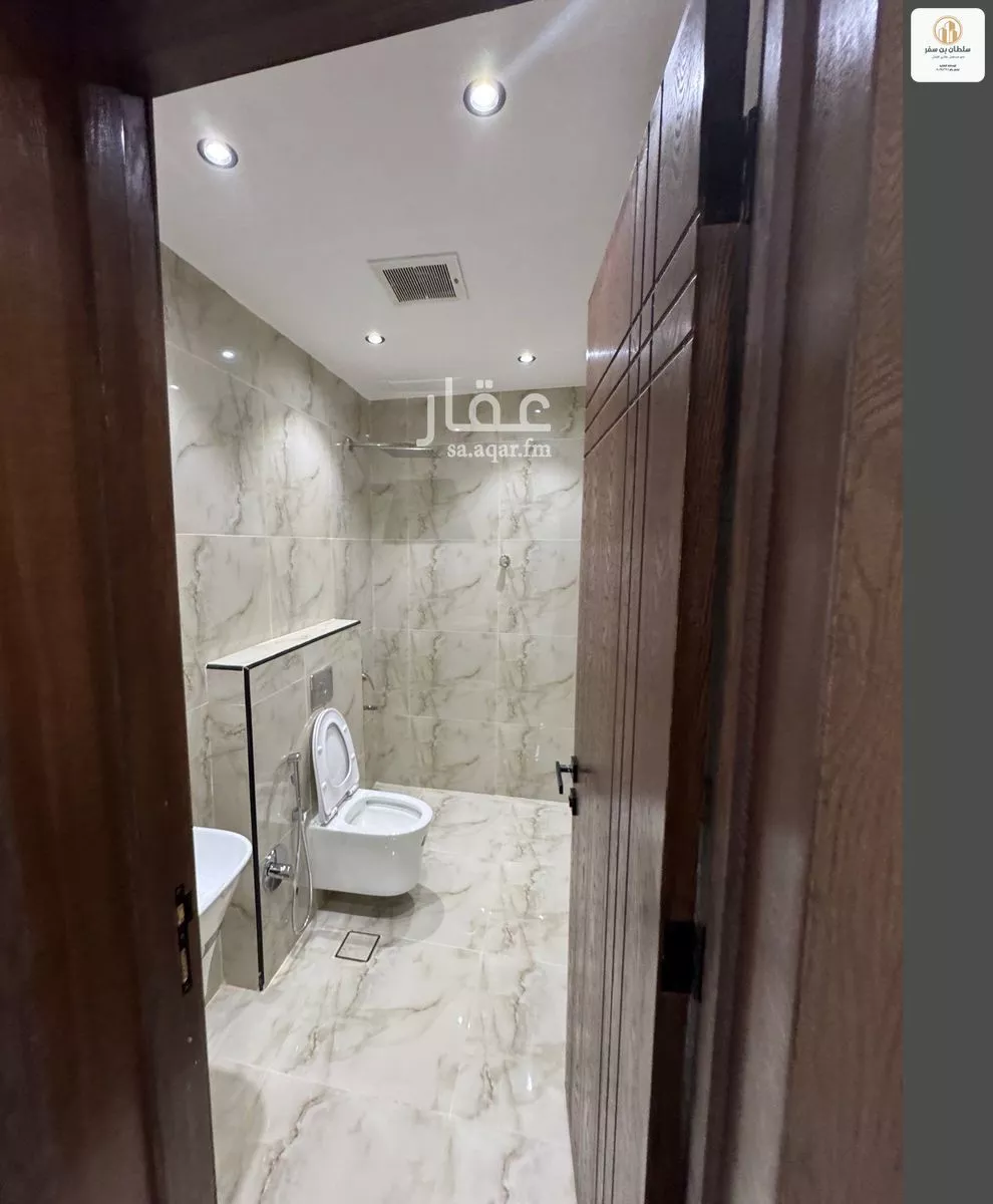 7 bedroom villa in Ash Sharq 6