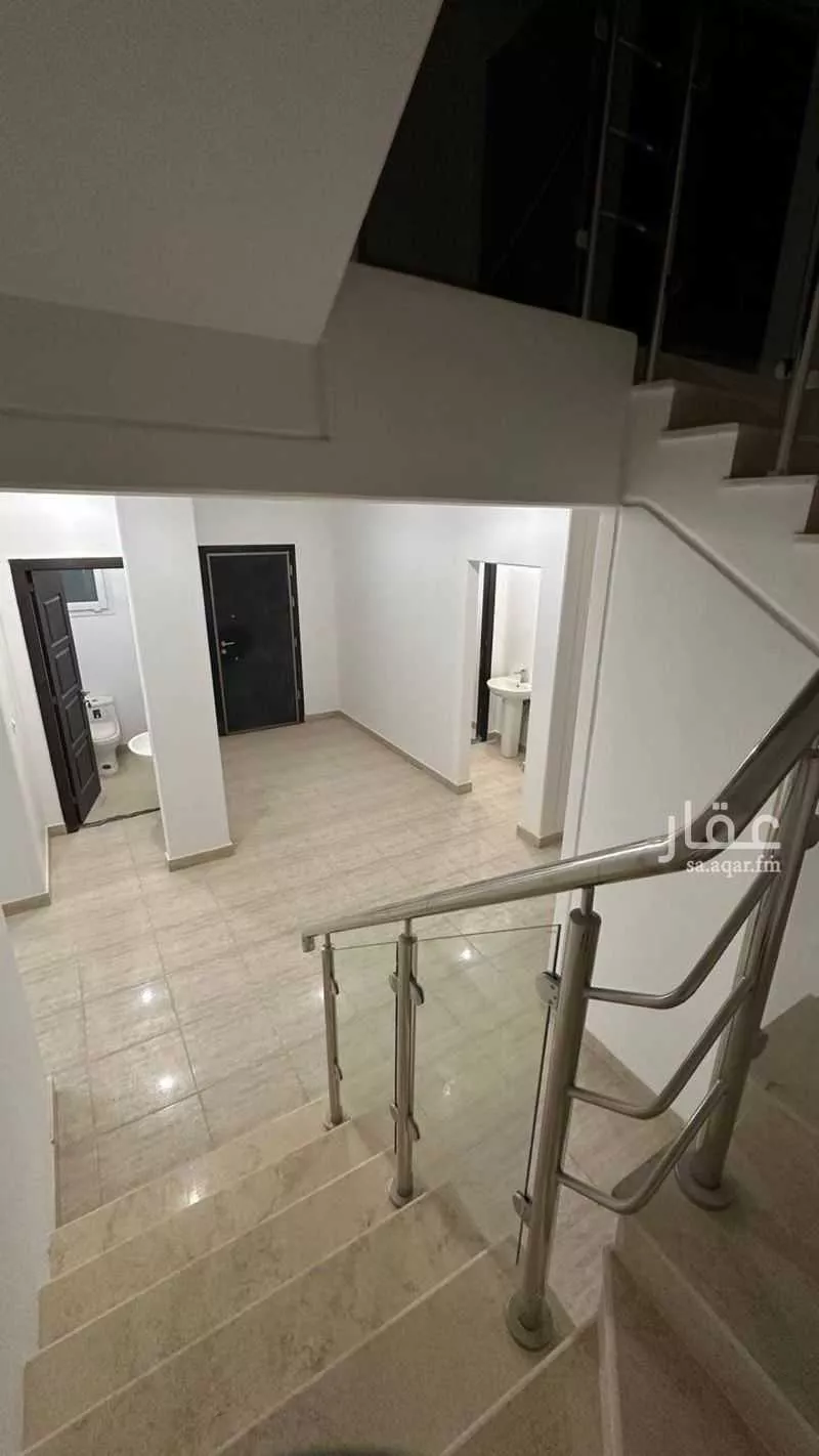 5 bedroom villa in Riyadh 6