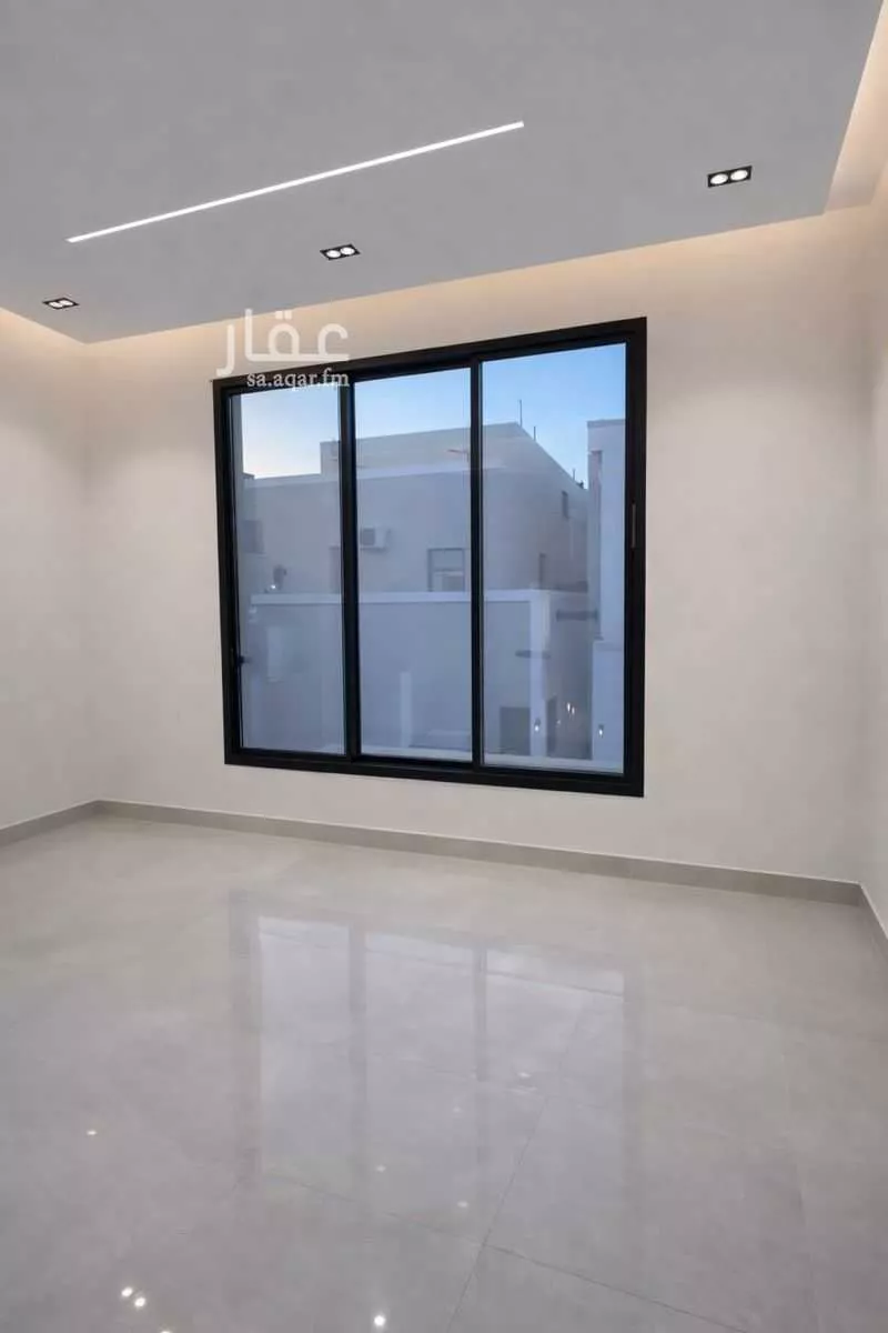 4 bedroom villa in Al Janadriyah 4