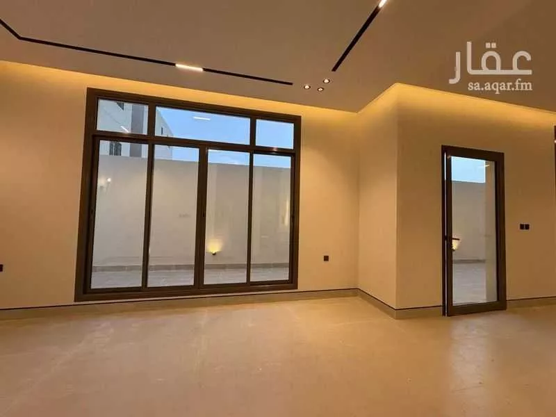 فيلا 6 غرف في المهدية 7