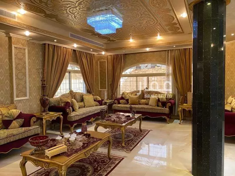 فيلا 11 غرف في شوران 8
