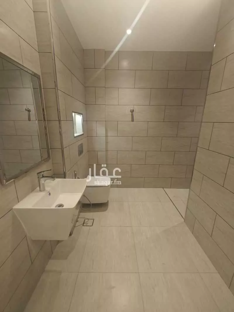 3 bedroom apartment in Al Hamra 8