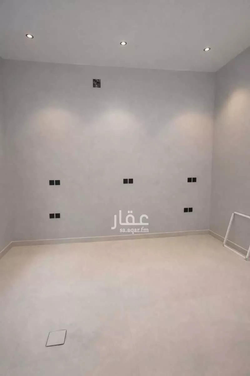 فيلا 6 غرف في الجنادرية 8