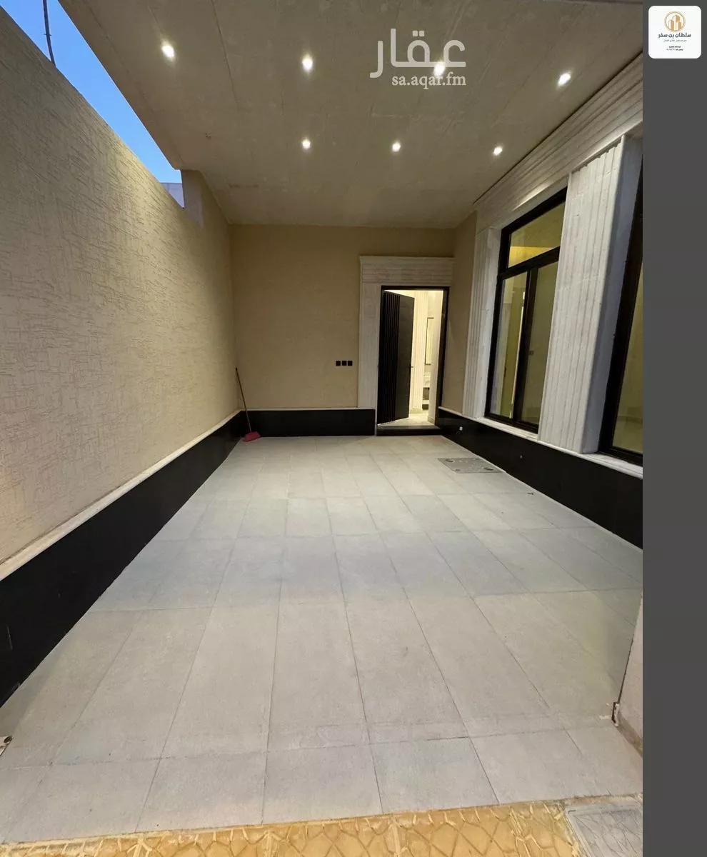 10 bedroom villa in Al Janadriyah 8