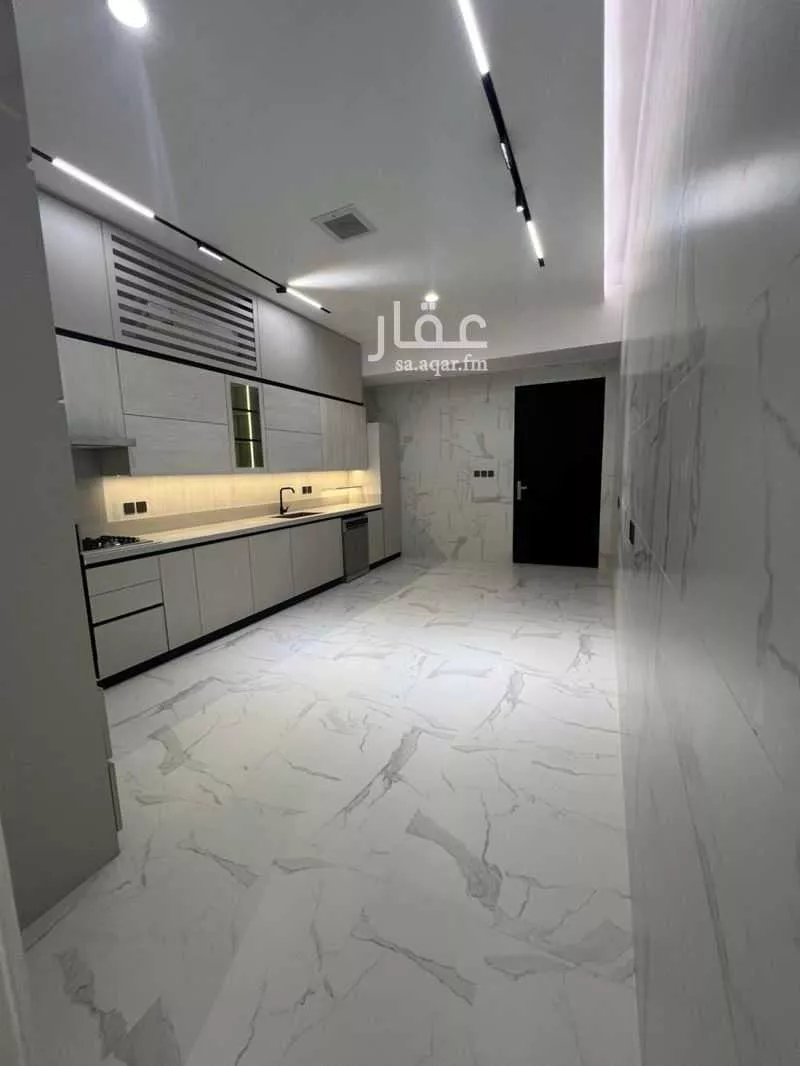 4 bedroom villa in Al Yarmouk, Riyadh 4