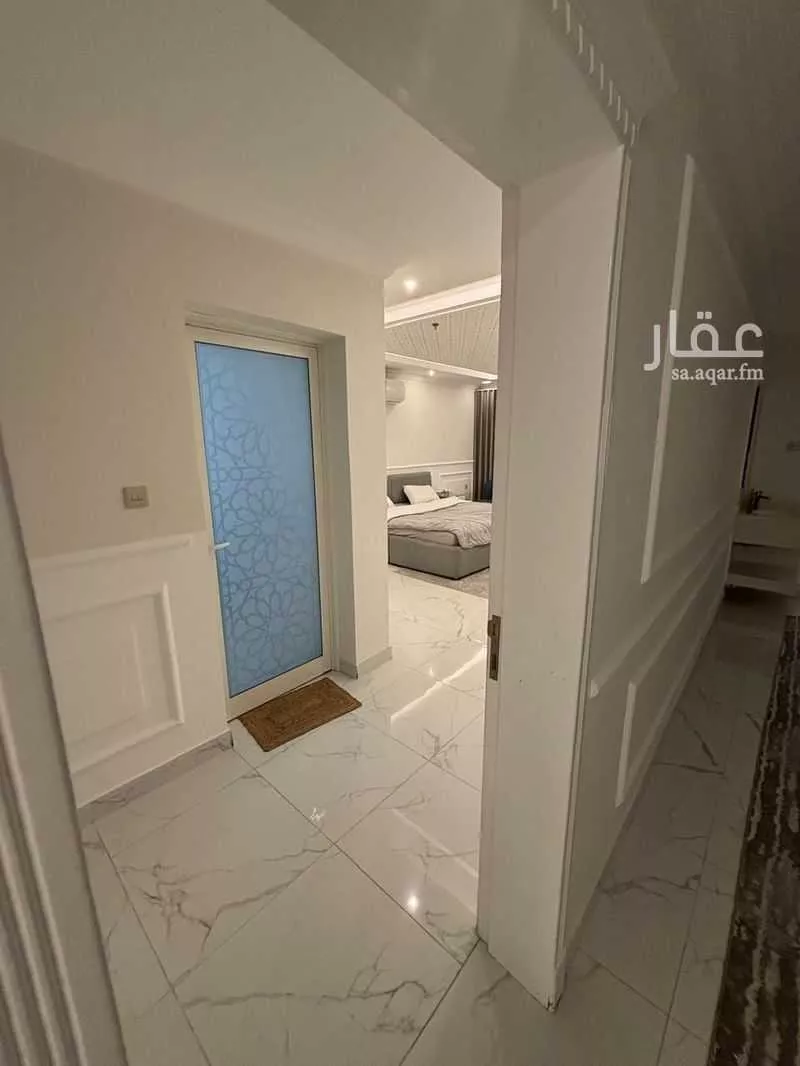 شقة 3 غرف في الحمرا 4