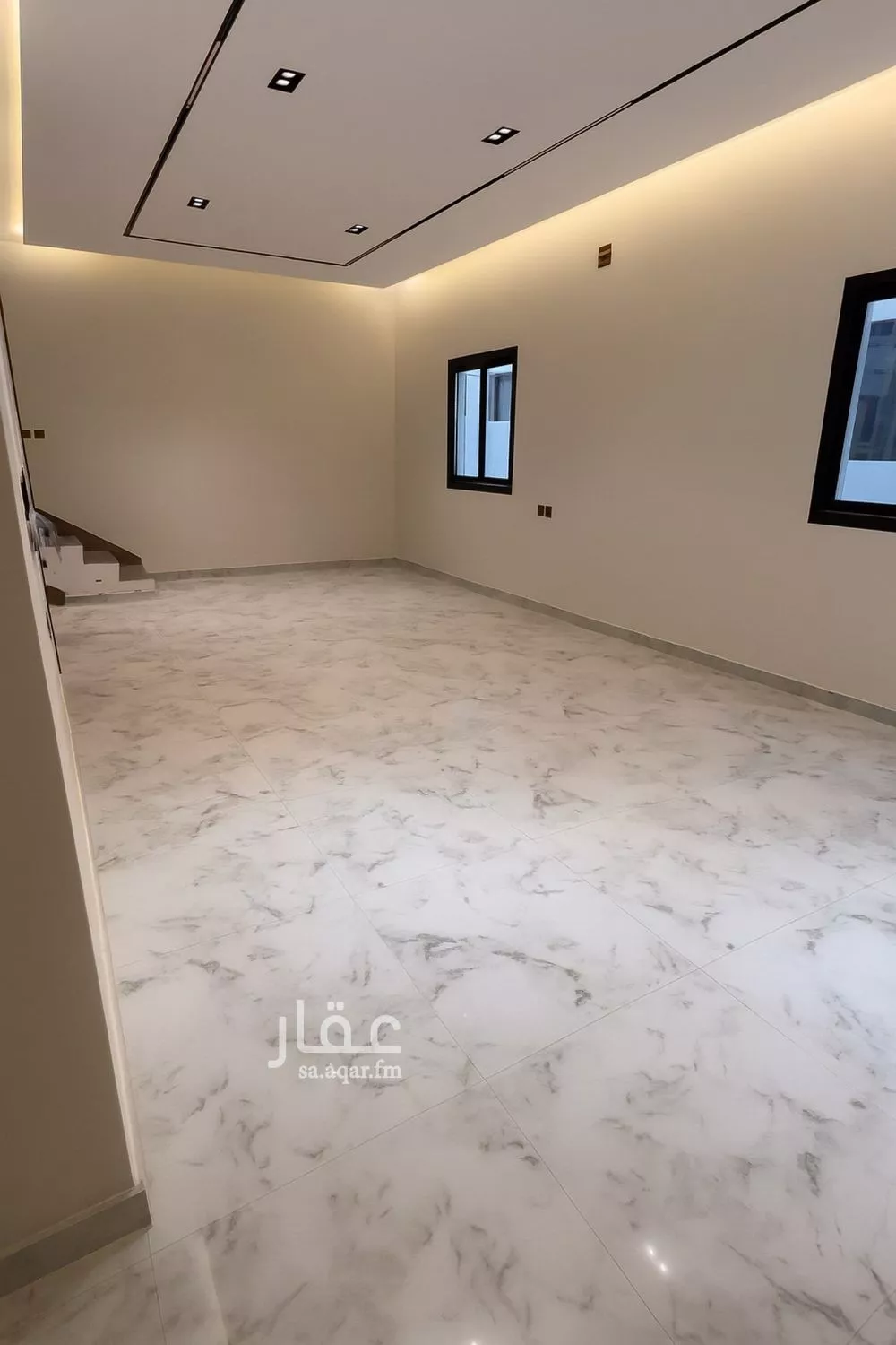 4 bedroom villa in Al Janadriyah 2