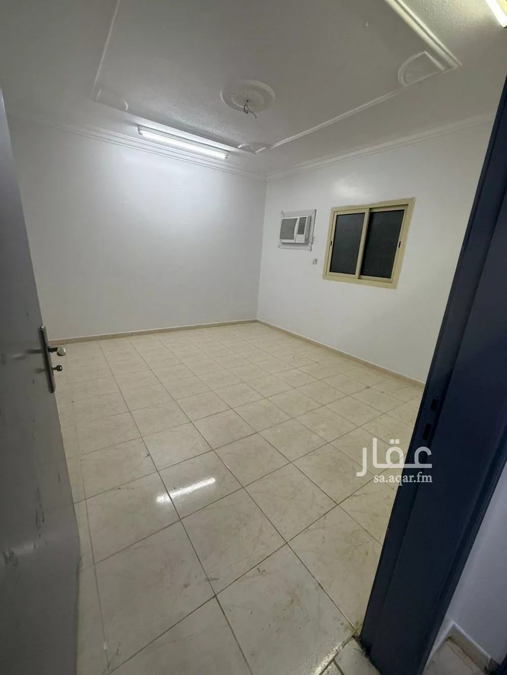 4 bedroom floor in Al Rimal 8