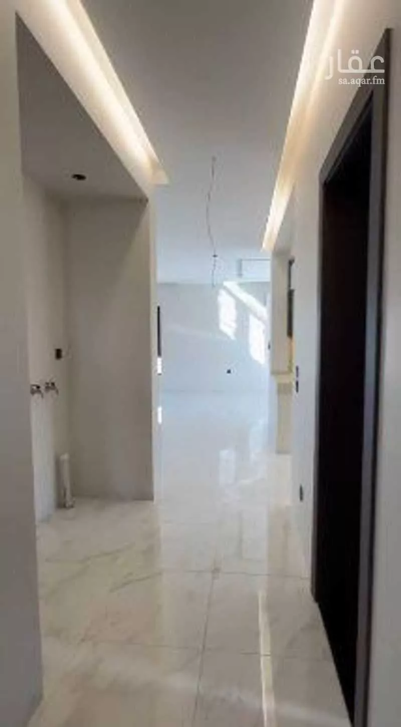 8 bedroom apartment in Al Asalah 7