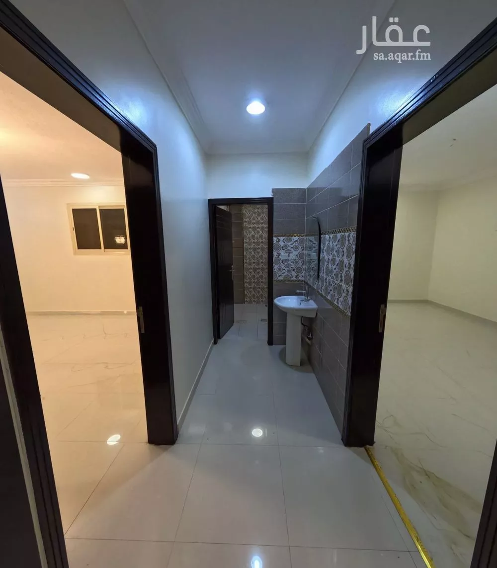 3 bedroom floor in Ad Dar Al Baida 10