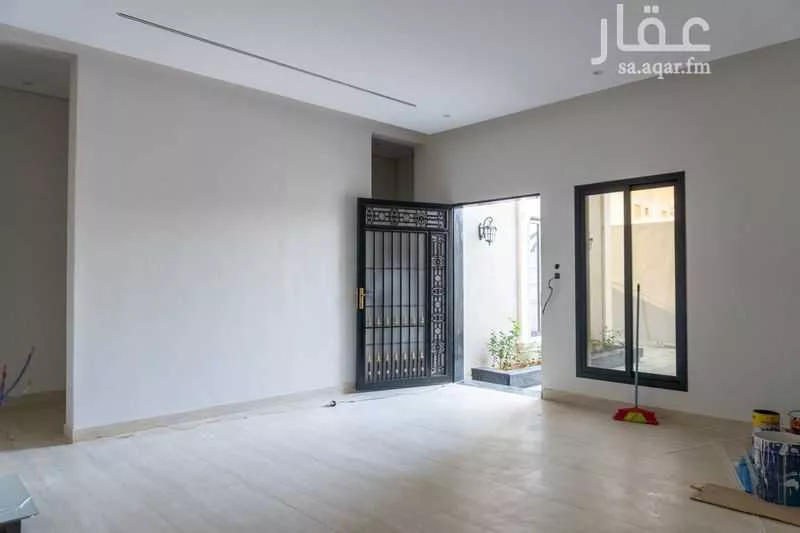 فيلا 10 غرف في ظهرة لبن 9