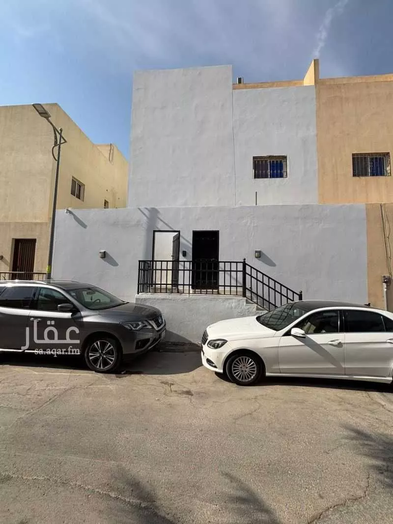 9 bedroom villa in Al Wadi 3