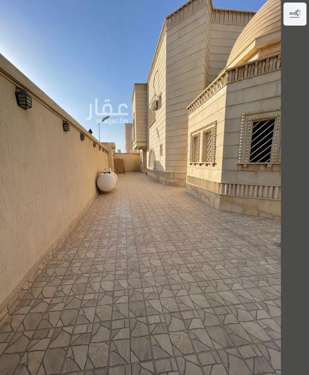 5 bedroom villa in Al Rawabi 5