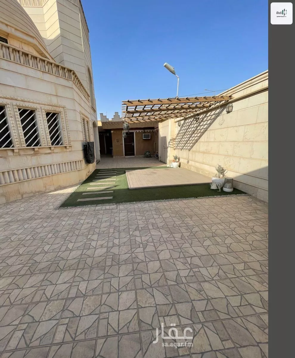 5 bedroom villa in Al Rawabi 6