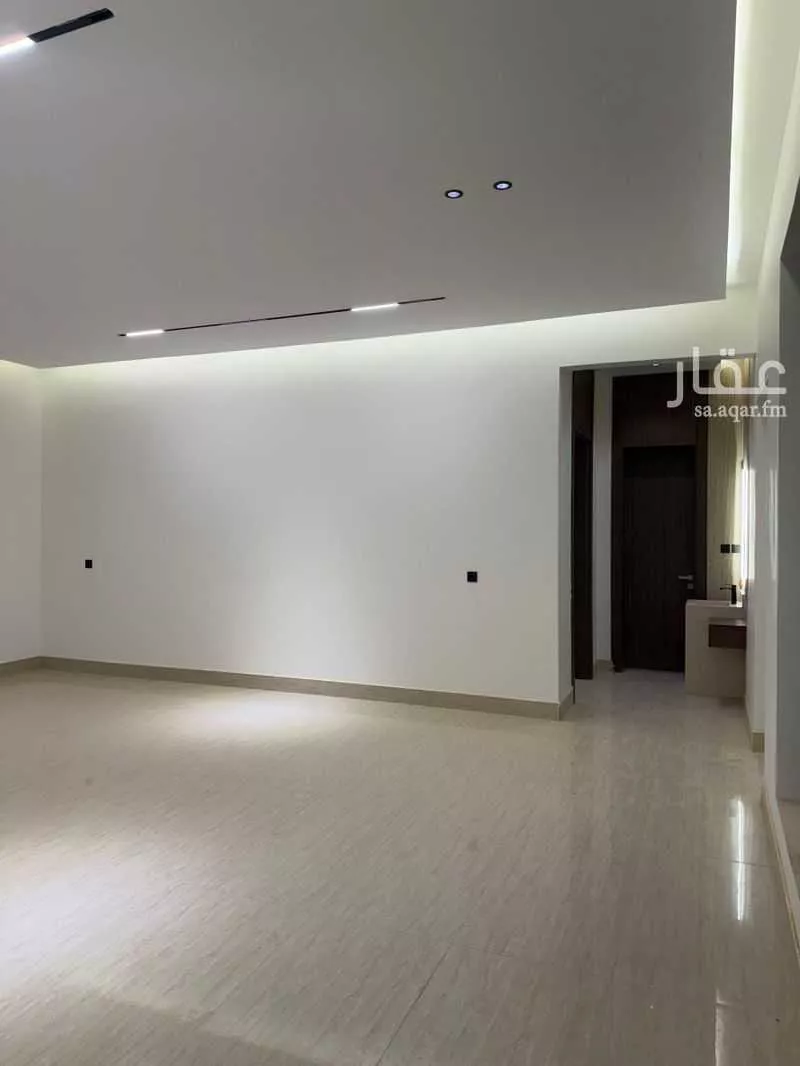 7 bedroom villa in Al Mahdiyyah 9