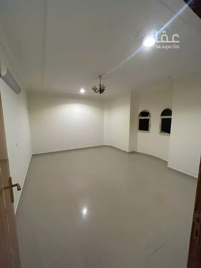 2 bedroom floor in Dhahrat Laban 4