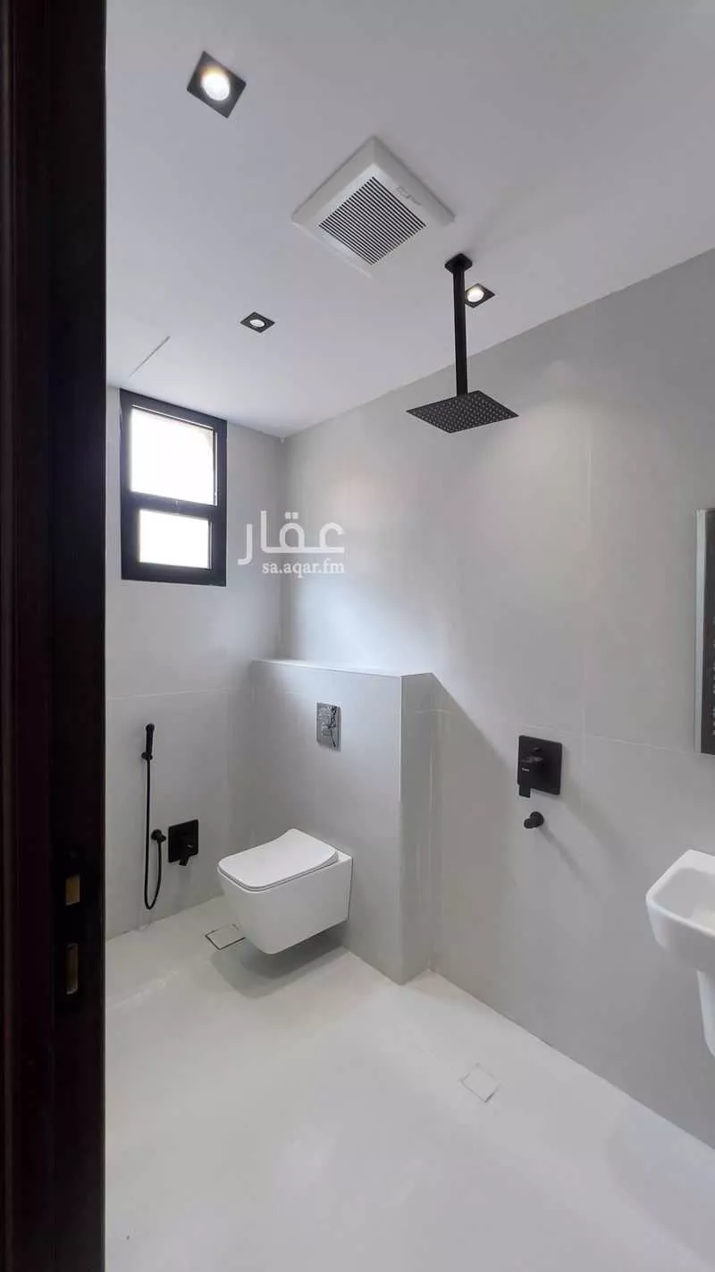4 bedroom apartment in Dhahrat Laban 14