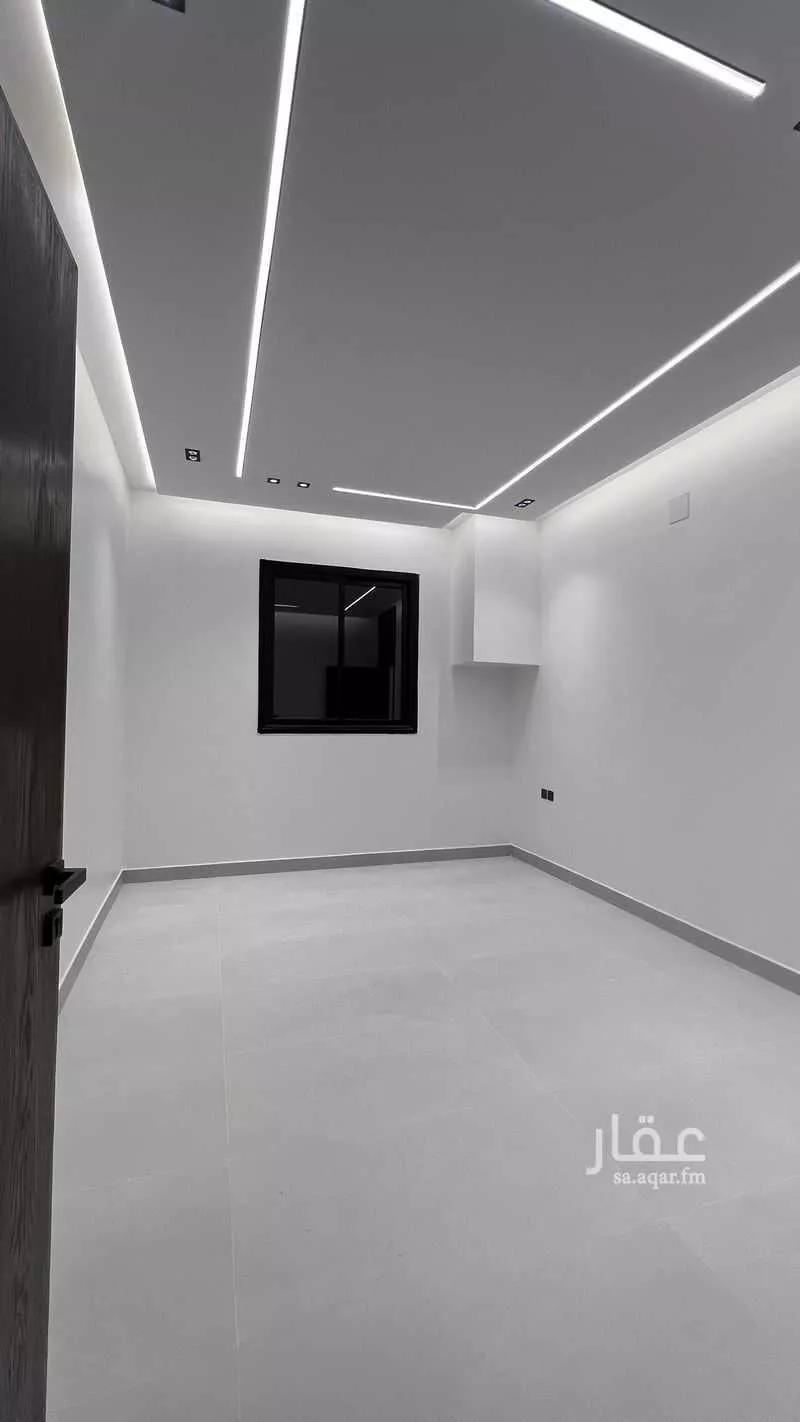 4 bedroom apartment in Dhahrat Laban 4