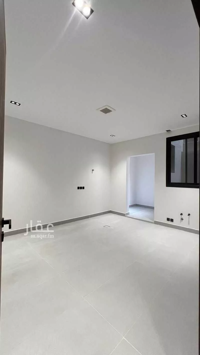 4 bedroom apartment in Dhahrat Laban 7