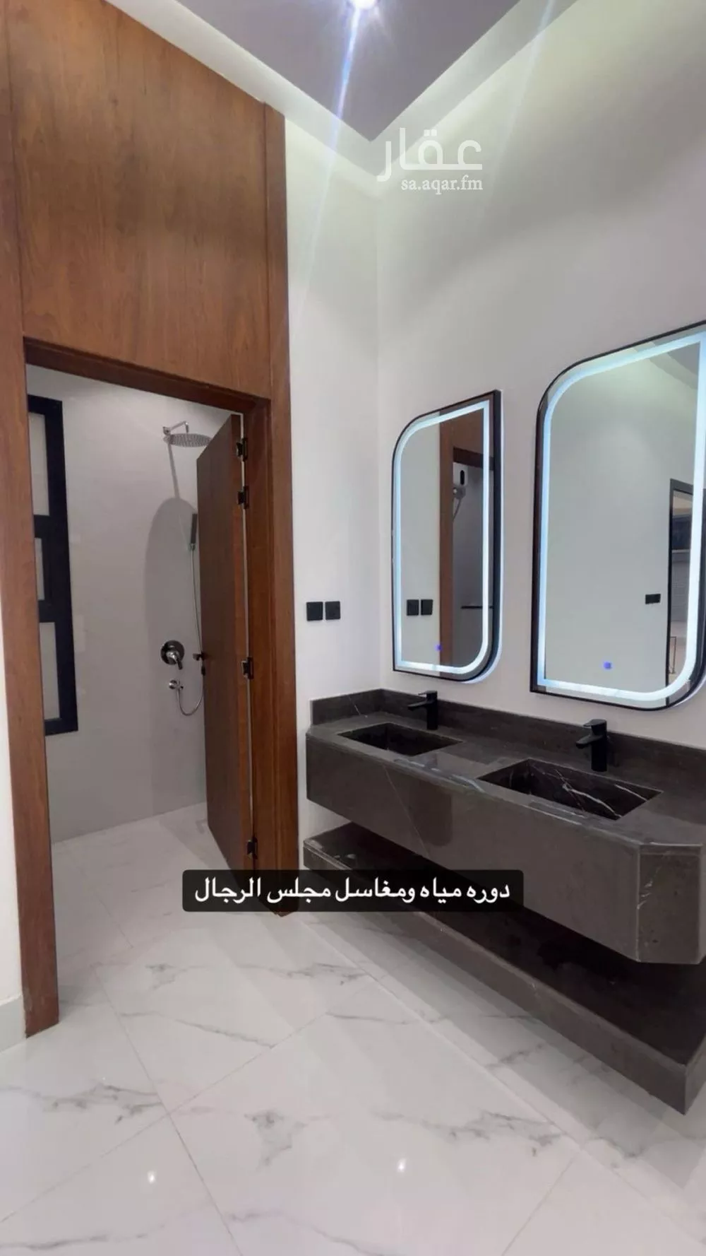 فيلا 4 غرف في الرمال 10