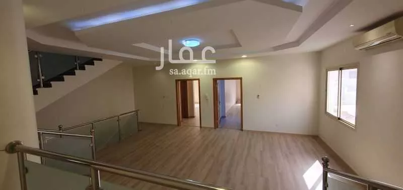 5 bedroom villa in Al Yasmin 23