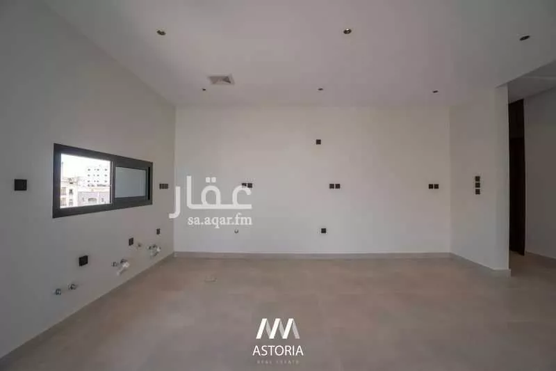 شقة 6 غرف في الروضة 5