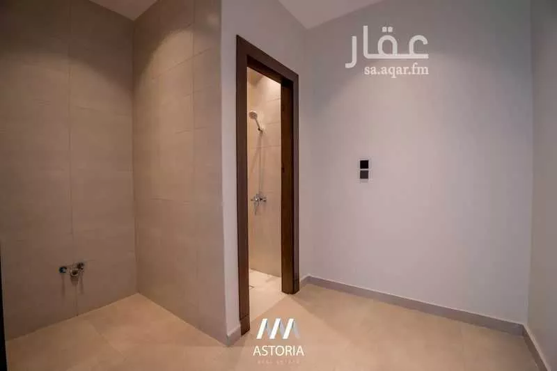 شقة 5 غرف في الروضة 14