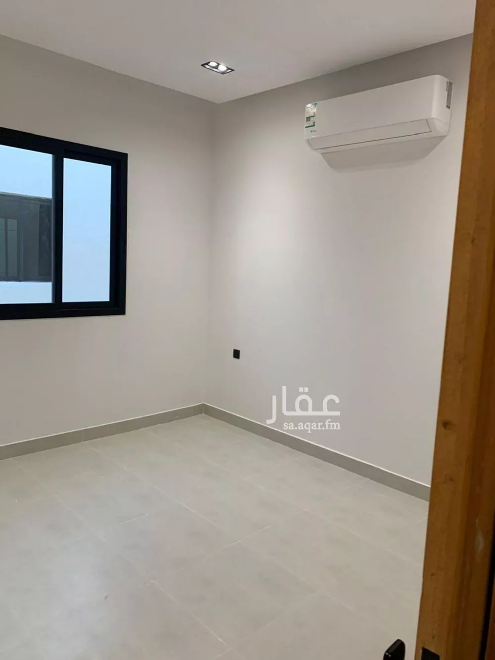 3 bedroom floor in Al Rimal 8