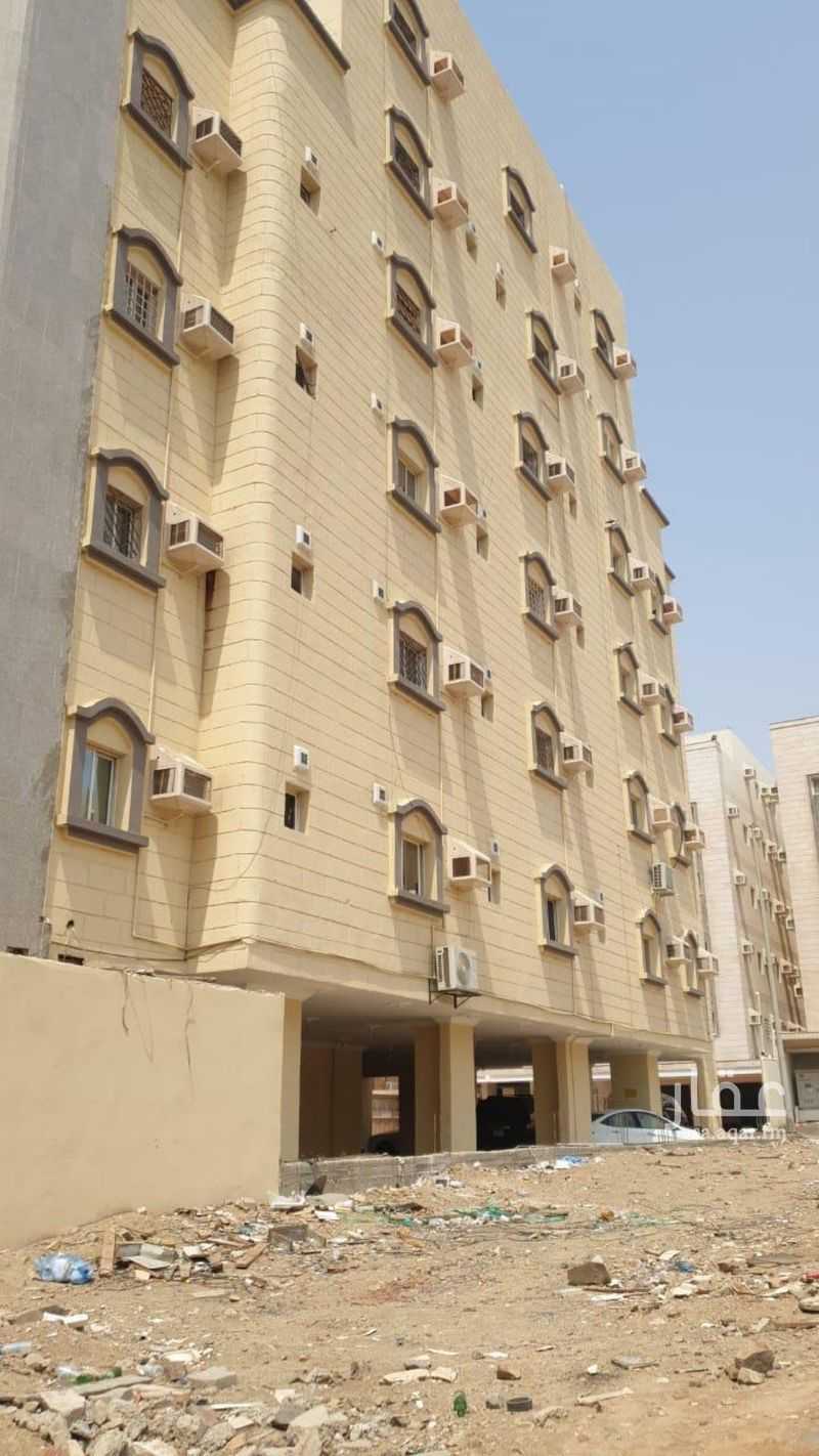 عقار 35 غرف في الواحة، جدة 2