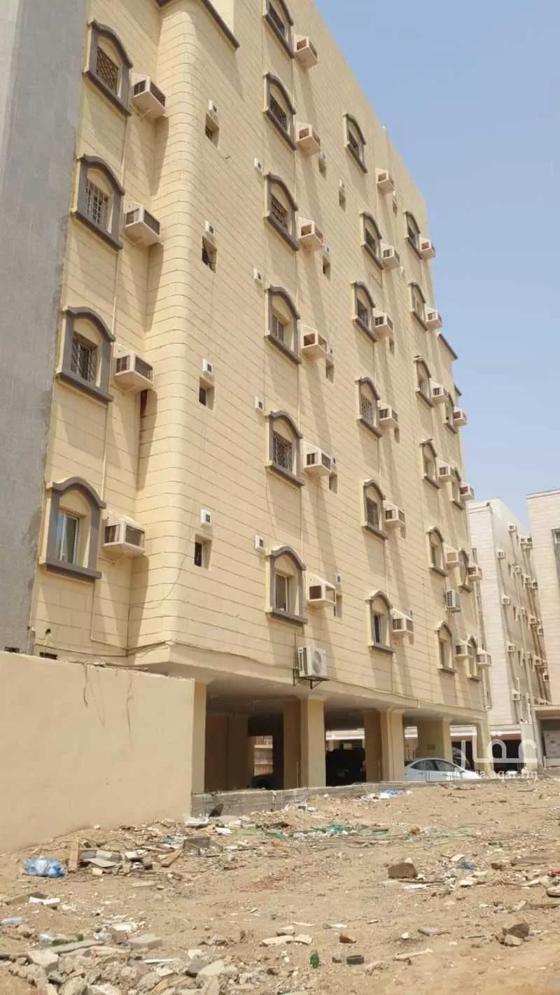 عمارة 741 م² في الواحة 2