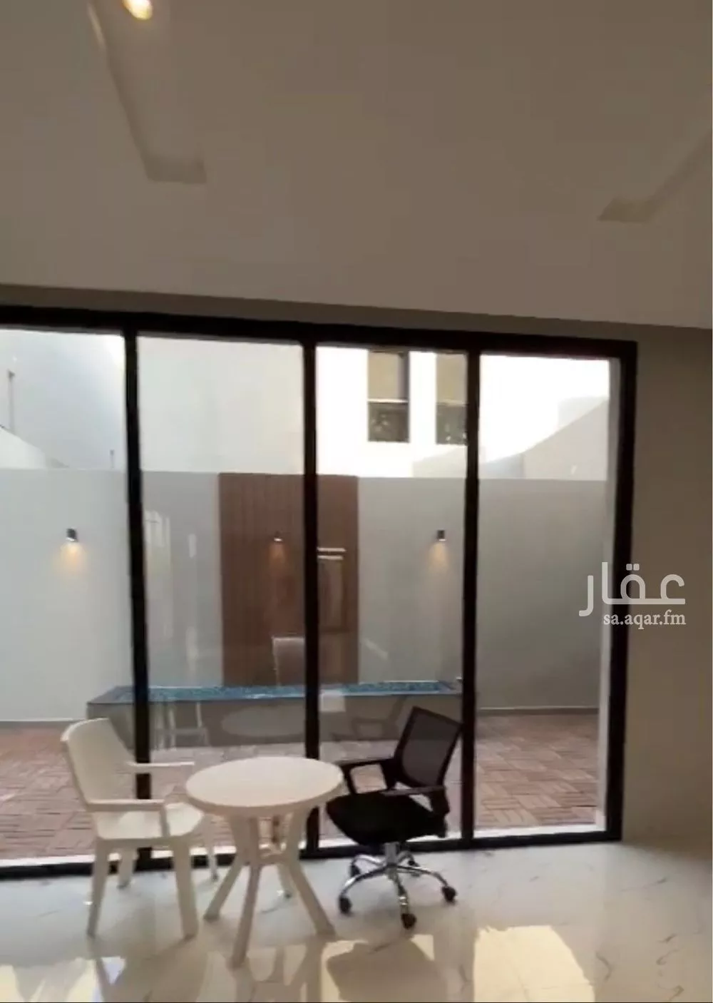 فيلا 5 غرف في العارض 6