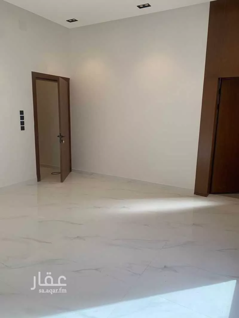 7 bedroom villa in Al Khaleej 3