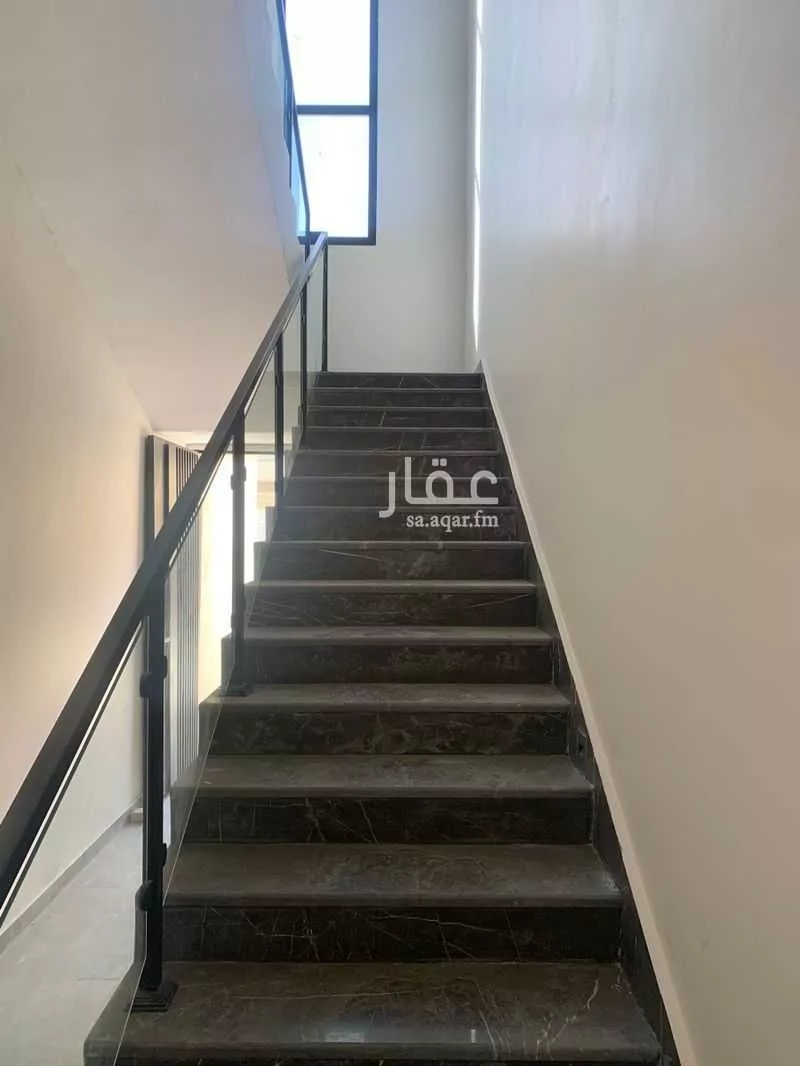 7 bedroom villa in Al Khaleej 5