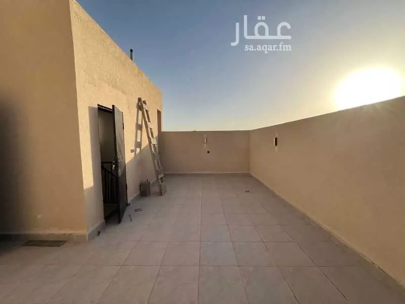 فيلا 5 غرف في الرمال 11